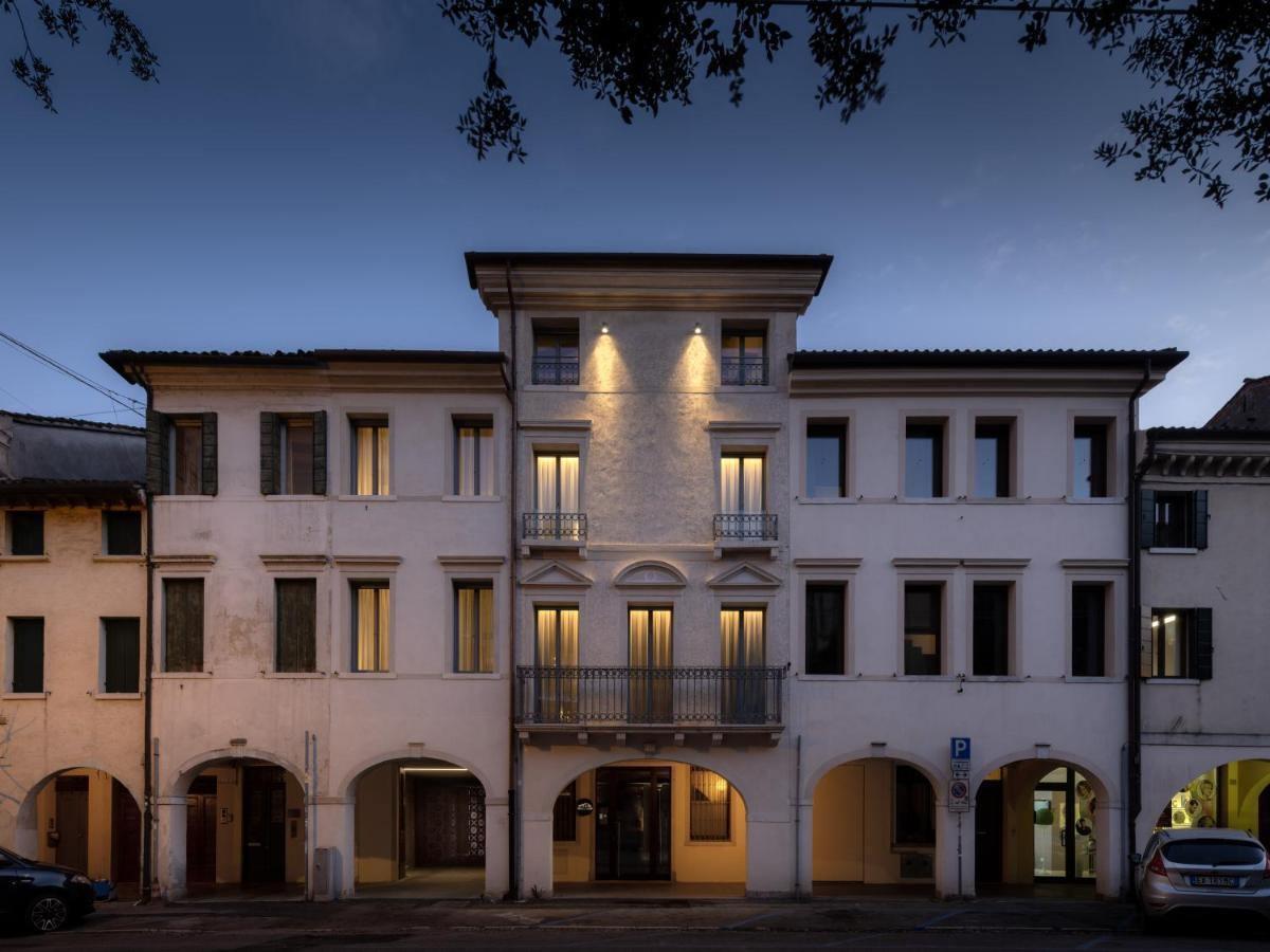Al Pio Luxury Nest Apartment Treviso Bagian luar foto