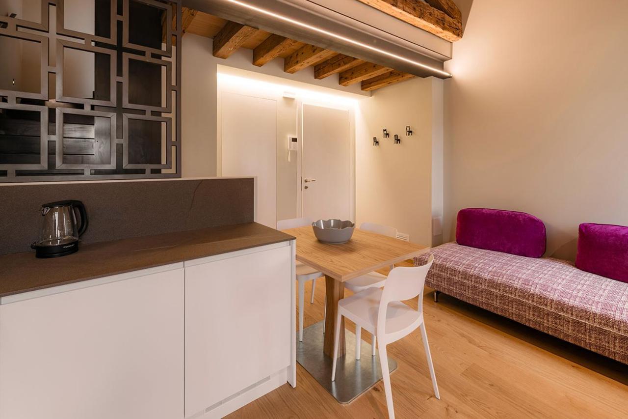 Al Pio Luxury Nest Apartment Treviso Bagian luar foto