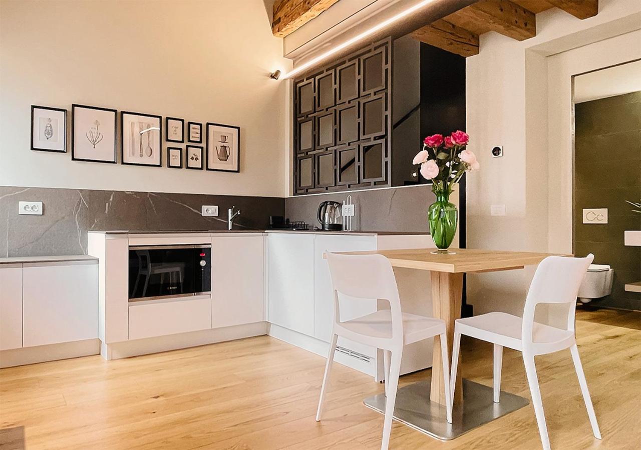 Al Pio Luxury Nest Apartment Treviso Bagian luar foto